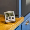 Elektroniczny termometr kulinarny z sondą (0°C do 250°C) - 12 ['termometr z sondą', ' termometr elektroniczny', ' termometr kuchenny', ' termometr do żywności', ' termometr do pieczenia', ' do smażenia', ' do gotowania', ' do mięs', ' do ciast']